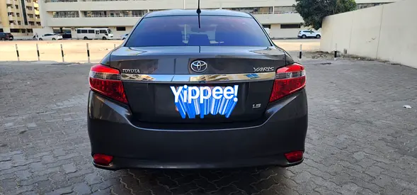 2015 YARIS SEDAN 1.5L PUSH START KEYLESS ENTRY