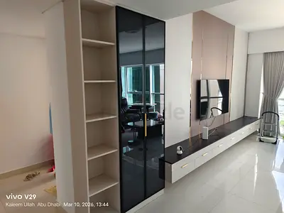 Finishing carpenter handyman and maintenance services