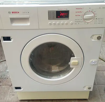 BOSCH Series 4 Built-in Washer 7 kg Dryer 4 kg Combo 2 in 1