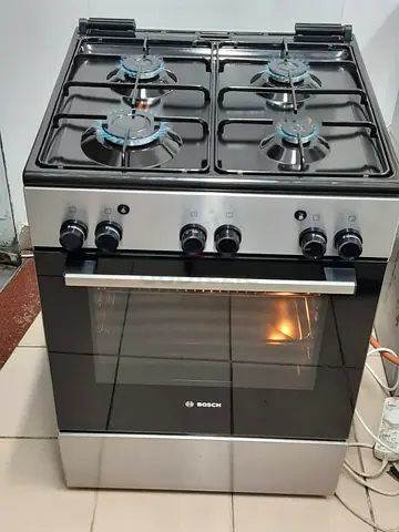 Bosch Brand Latest Model Full Gas Cooker 4 Burner Size 60 X 60cm