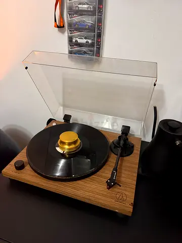 Audio-Technica AT-LPW40WN Turntable