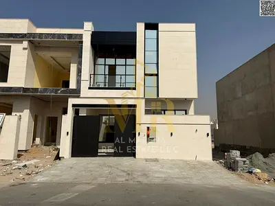 فيلا من المالك مباشر تشطيب شخصي ع شارع رئيسي قريب جميع الخدمات تملك حر لجميع الجنسيات وبدون دفعة مقدمة في أرقي مناطق عجمان. .