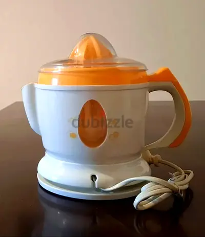 Sanyo Electric Juicer 60 Watts عصارة عصير كهربائية