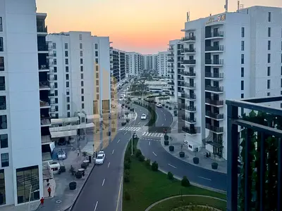 Fully Furnished 2Br | Canal and Road View | Prime