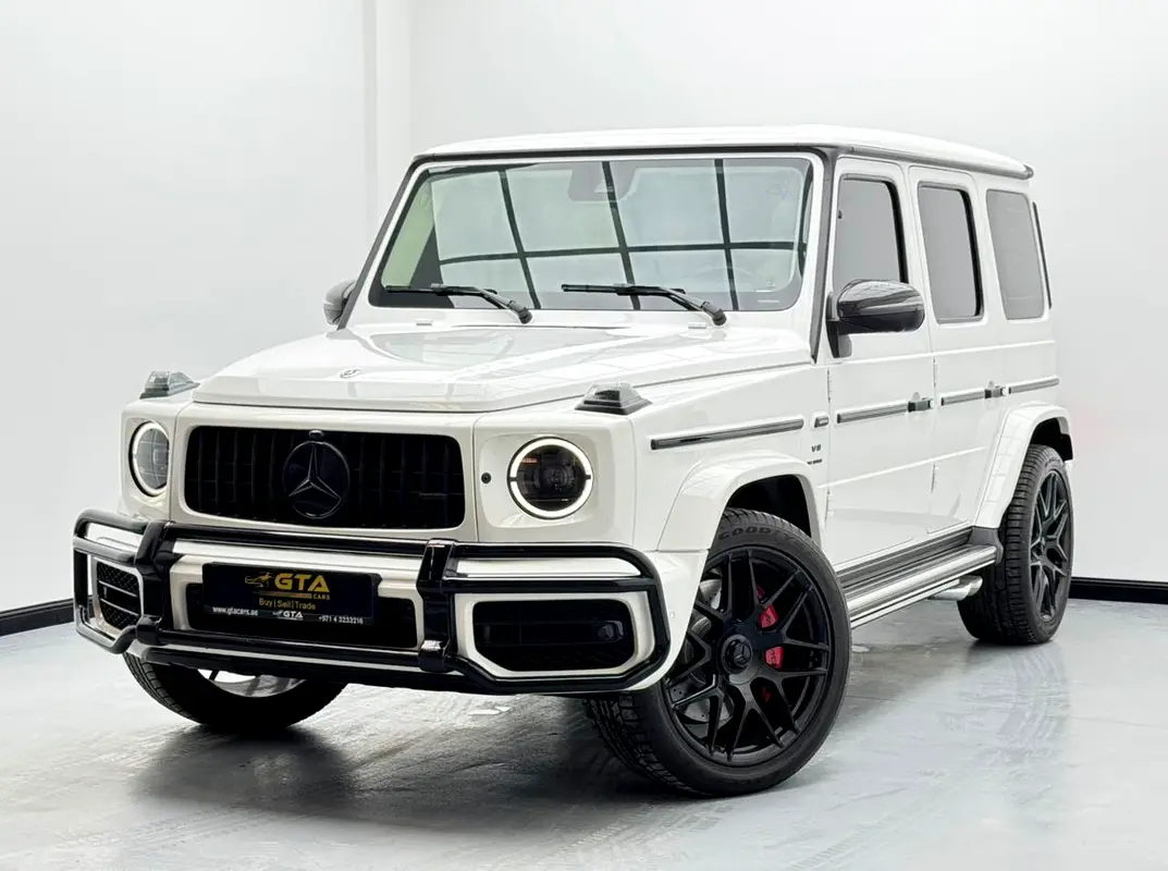 Mercedes-Benz G-Class 2022 — photo 1 of 17