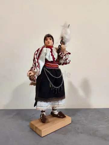 VTG 1970 Romanian Folk Art Doll 25cm Handmade Ethnic Costume Romania Cultural