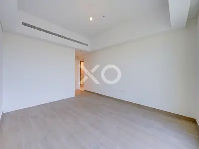 Marina skyline view| Maids room | 1 Cheque