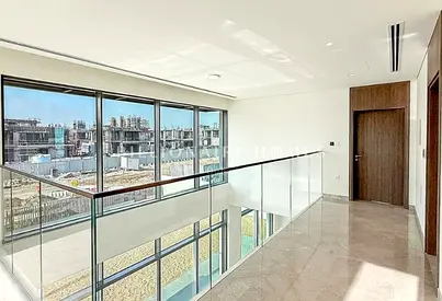 Elegant Large-Layout | Waterfront Living | Investor Pick