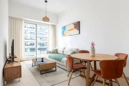 ONE BEDROOM| BEST LAYOUT | ROOMY | VACANT