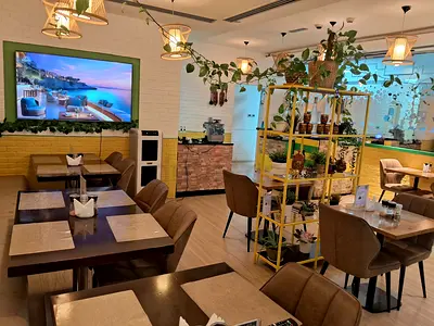 Restaurant business for sale near Metro