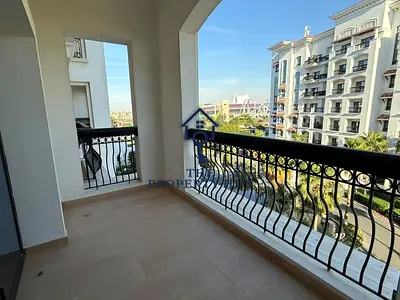 شقة مكونة من غرفتين باطلالات مميزة