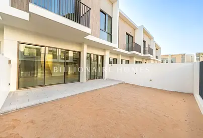 Right on the pool | Straight Kitchen | Mortgage