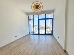 Chiller free burjkahlifa view studio available just 57k in 2 or 3 cheqs