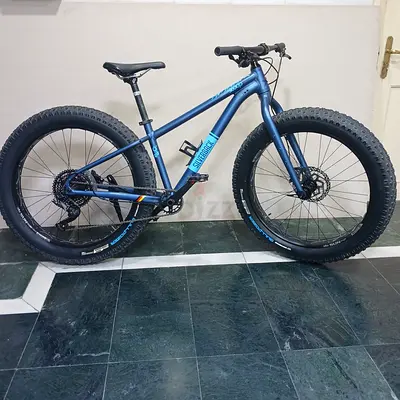 SILVERBACK SCOOP DELIGHT FAT BIKE .CALL OR WHATSAPP NO DUBIZEL CHAT PLS,