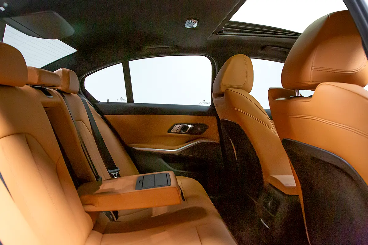 BMW 3-Series 2024