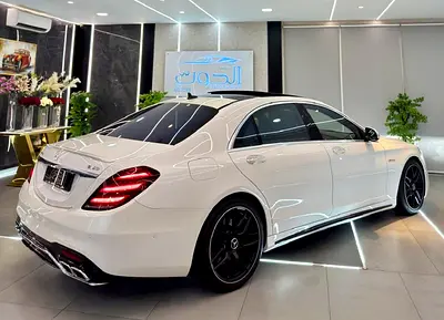 ELITE AMG MERCEDES S500 V8 || S63 KIT || 6 BUTTONS || RADAR || TOP RANGE || GCC || HEADUP DISPLAY