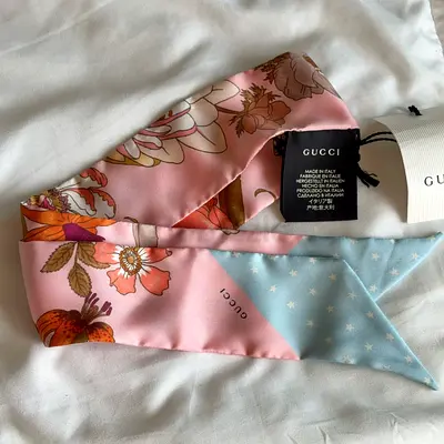 Gucci - Authentic Gucci Silk Scarf