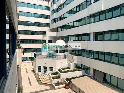 Spacious 4BR Duplex Apartment | Al Khaleej Centre, Bur Dubai | Chiller Free