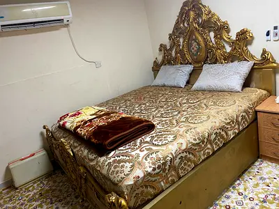 Double bed without matress
