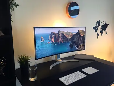 LG 34” UltraWide Monitor with USB C