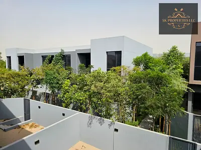 ✨ Elegant 3BHK Townhouse in Robinia with Garden & Maid Room | Prime Amenities ✨