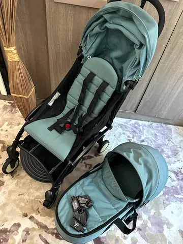 Yoyo stroller in perfect condition with bassinet