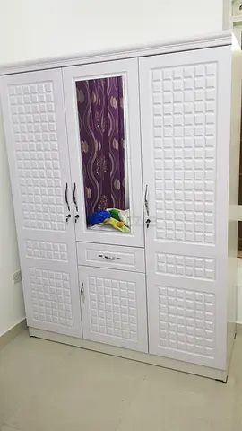 Stylish 3 door White Wardrobe with Mirror