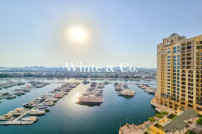 Upgraded | Fully Furnished | High Floor