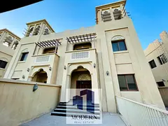 SPACIOUS VILLA | VACANT | PRIME LOCATION