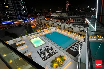 1br Smart Home | Full Pool View | Prime Location