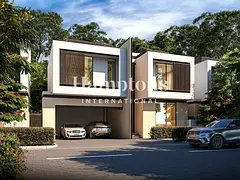 5 bed Villa | Best Location | Original Price
