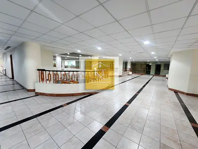 Fitted Commercial Shop!!262 Sq.Ft-40K!!!!! Prime Location!!