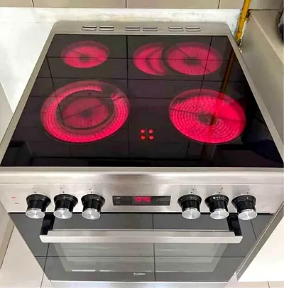 .Model Beko 4 Eyes Full Electric Ceramic Cooker Range Size 60cm