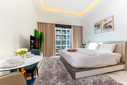 Stylish City Studio with Balcony View in Meydan