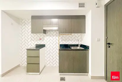 Beautiful Studio | Spacious Layout | Unfurnished