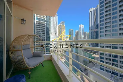 Lake View | Large Layout | Convertible 2BR