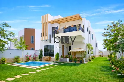 Fully Furnished | Single Row | Custom Made