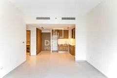 Top Floor | Full Pool View | White Goods Included