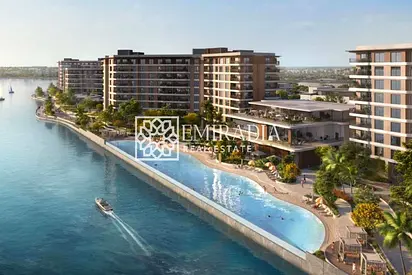 Good Deal | Studio w/ Balcony | Ivy Tower | Highest Floor | Partial Sea View