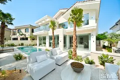 Brand New Upgraded Villa on Earth Golf Course