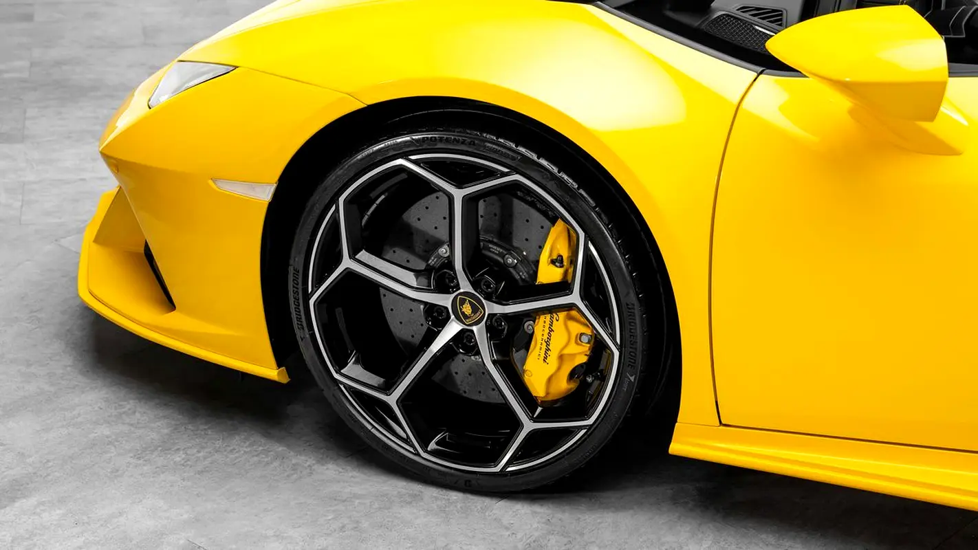 Lamborghini Huracan 2024