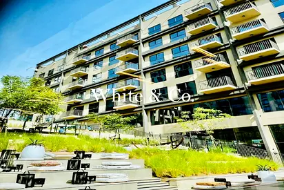 FURNISHED | CHILLER FREE | VACANT NOW