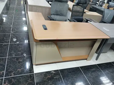 Modern Office Desk
