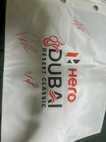 Authentic Dubai Desert Classic Flag with Signatures(Patrick Reid)