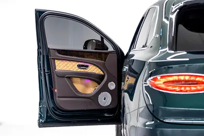 2021 Bentley BENTAYGA — миниатюра 6
