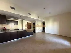 COMMUNITY LIVING | OPEN KITCHEN | BALCONY