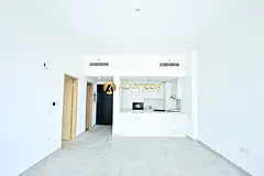 Community View | Fitted Kitchen | Ready to Move