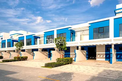 4 Bed | Close to Hub | Vacant | Unfurnished