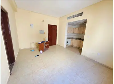 SPACIOUS STUDIO FLAT AVAILABLE WITH CENTRAL A/c CENTRAL Gas ONLY 15 k