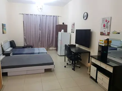 DECENT INDIAN MALE EXECUTIVE SHARING ROOM AVAILABLE IN MANKHOOL, BUR DUBAI